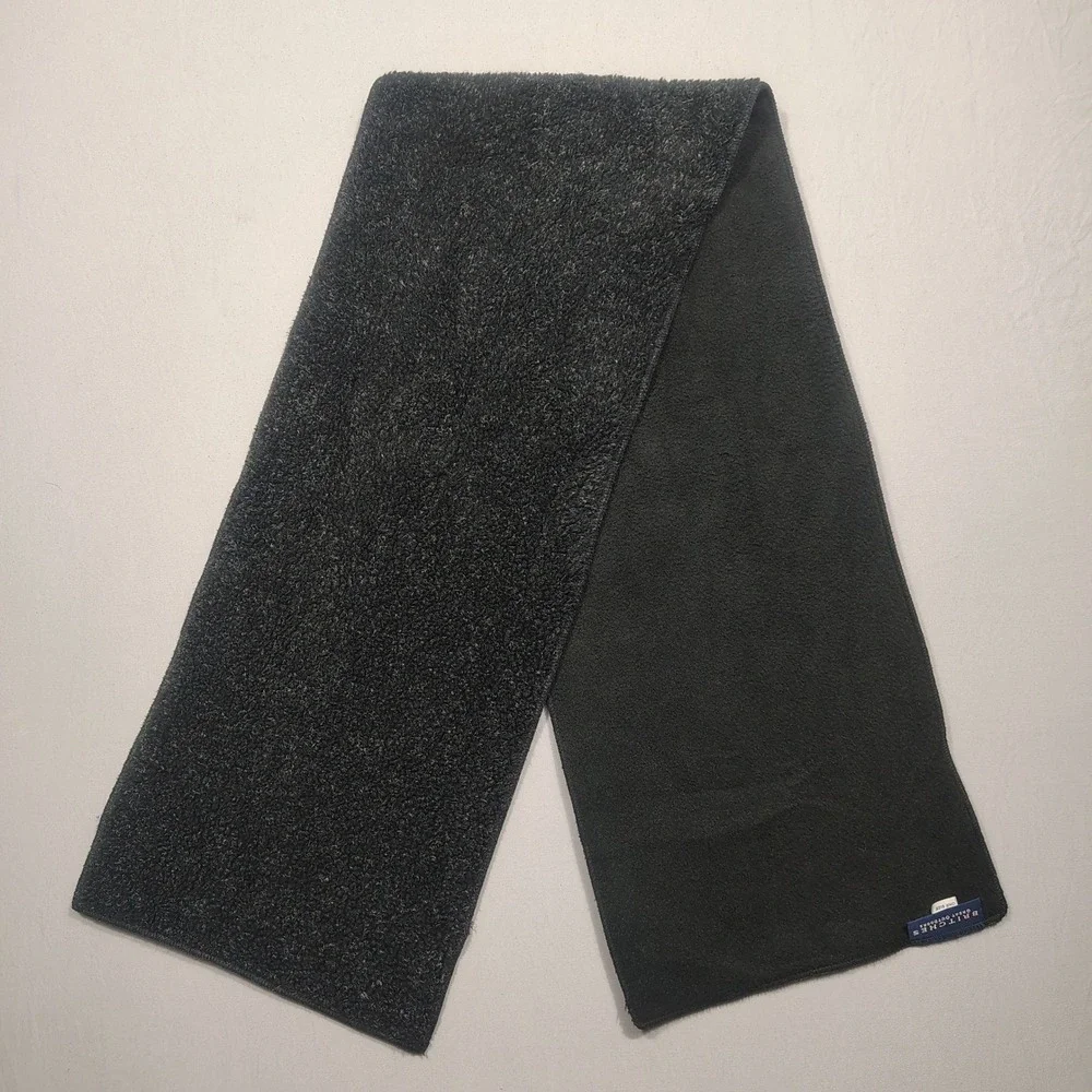 Britches Great Outdoors Scarf Unisex OS Fleece Dual Texture Black Solid USA Made